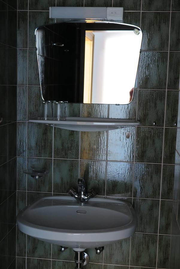 Appartamento Haus Enzian Sankt Johann im Pongau Esterno foto